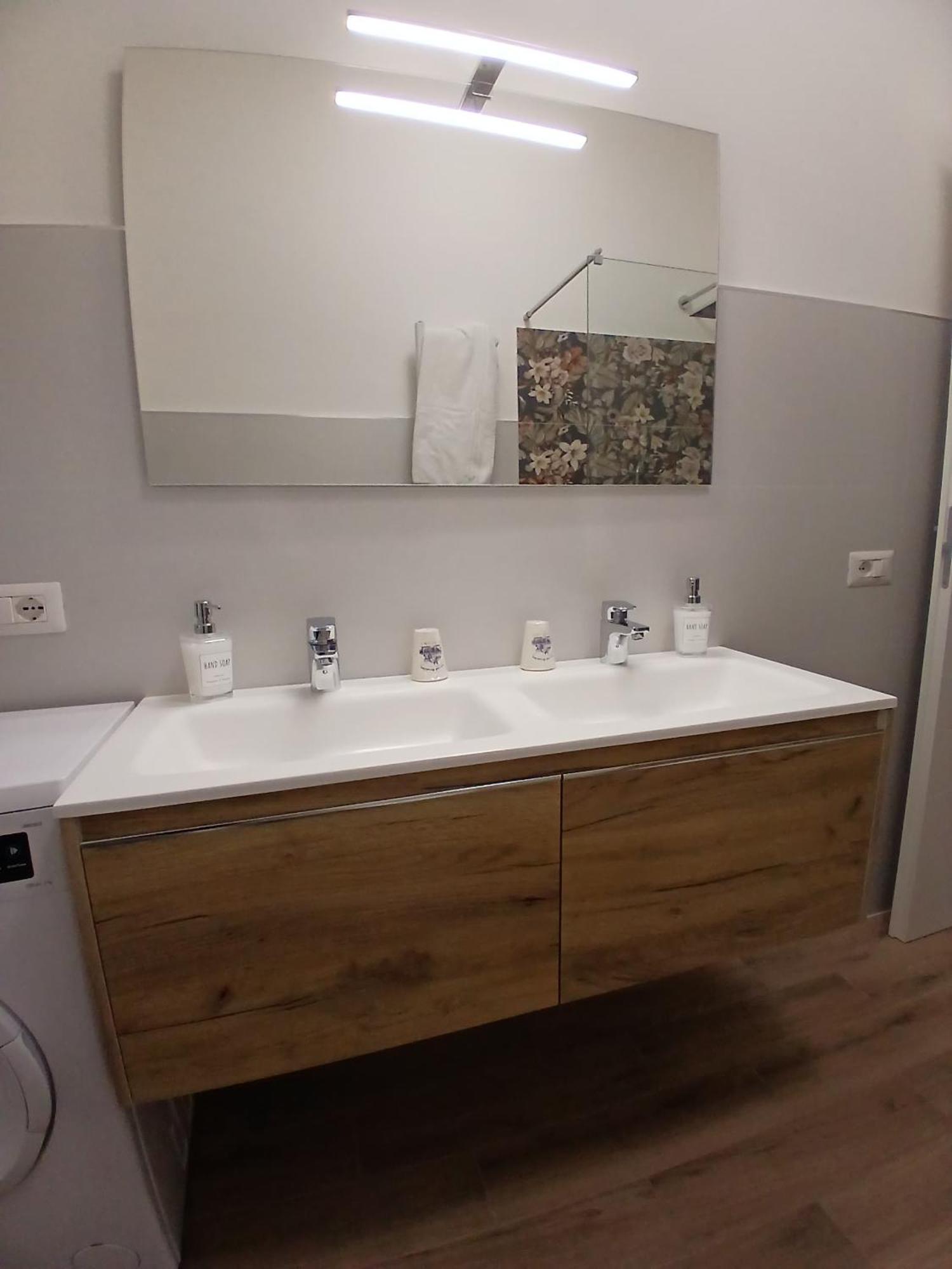 Giuliana Apartment Рим Екстериор снимка